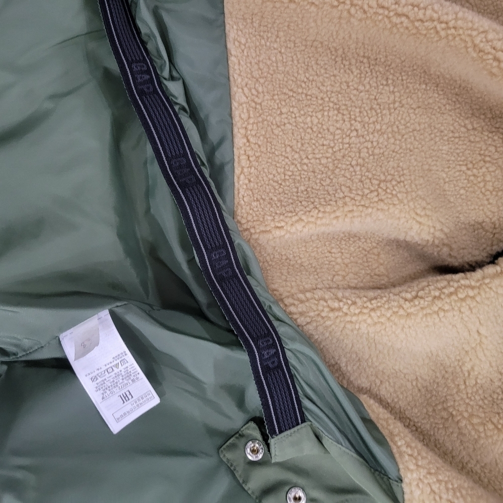Kids Gap ColdControl Max Water Resistant Puffer Size L (12) - Picture 8 of 12